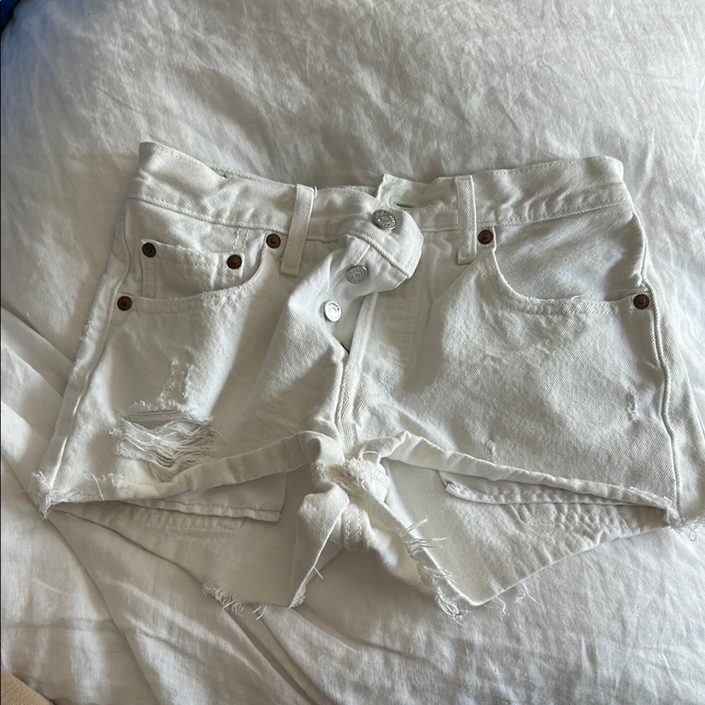 Levi’s White Denim Shorts